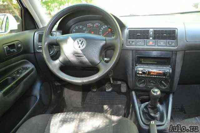 Volkswagen Golf, 2004 
