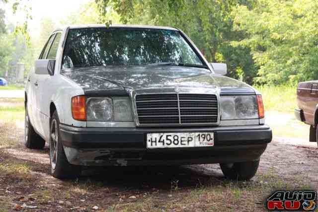 Mercedes-Benz W124, 1989 