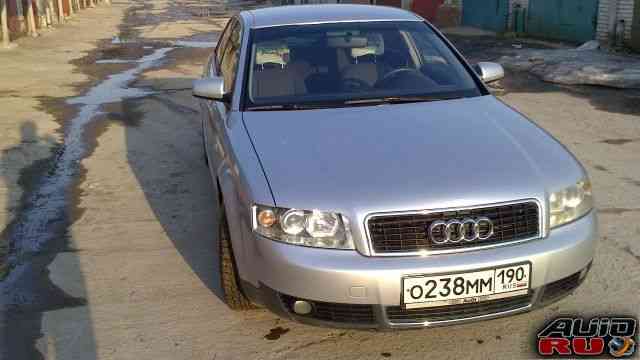 Audi A4, 2001  фото-1