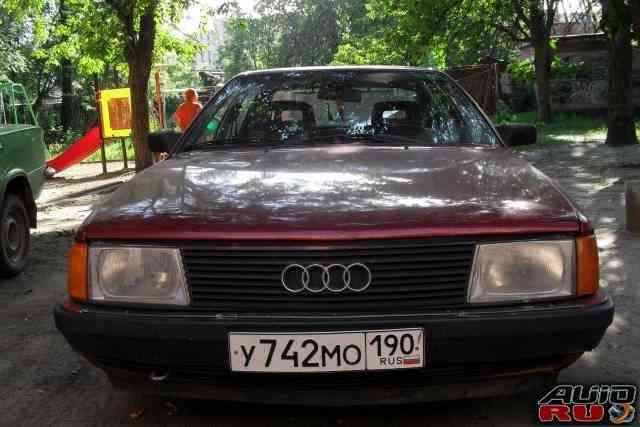 Audi 100, 1985  фото-1