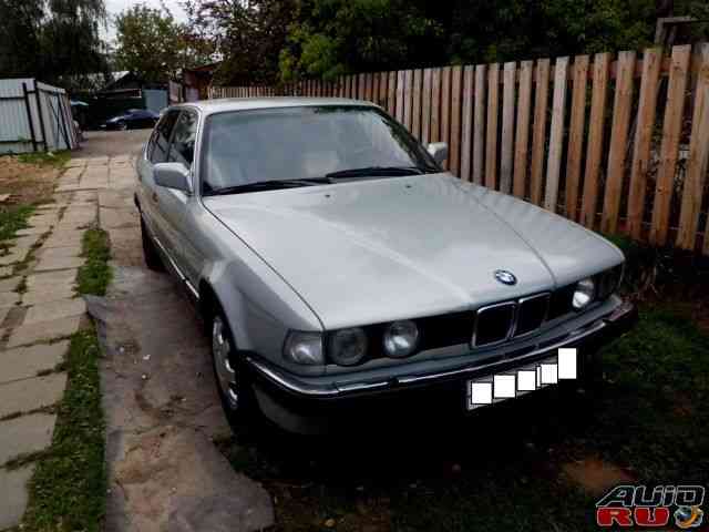 BMW 7, 1990  фото-1