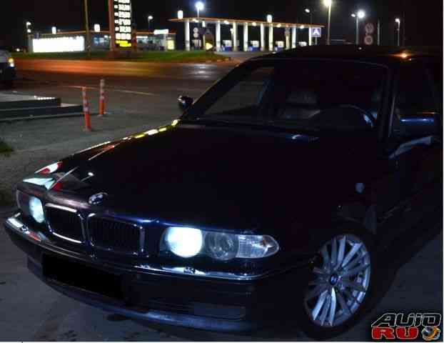 BMW 7, 1999 