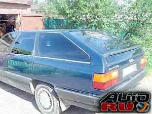 Audi 100, 1989