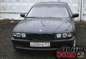 BMW 7, 1994