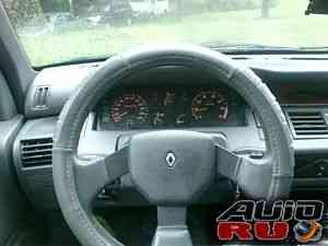 Renault Clio, 1993