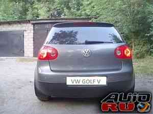 Volkswagen Golf, 2004