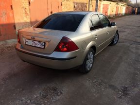 Ford Mondeo, 2001