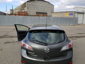 Mazda 3, 2012
