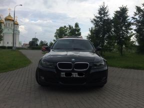 BMW 3 , 2010