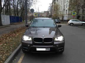 BMW X5, 2010 фото-1