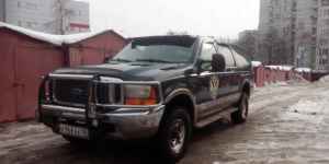 Ford Excursion, 2000