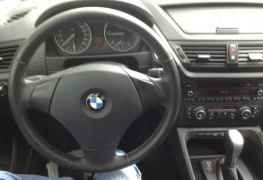 BMW X1, 2011