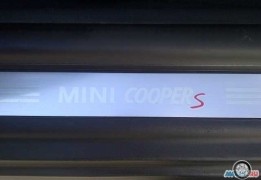 МИНИ Купер S, 2003 года