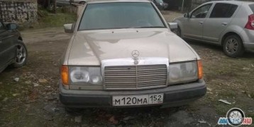 Мерседес-Бенц W124, 1990 года